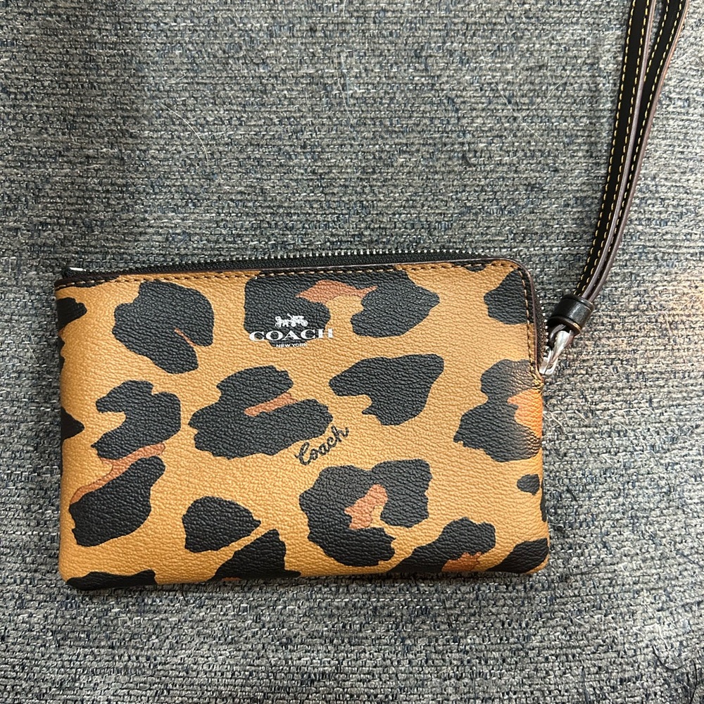 Leopard Coach Wristlet